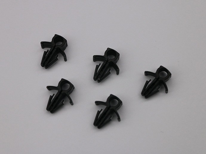 尼（ní）龙隔离束线座